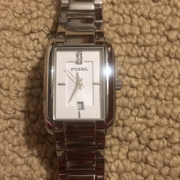 Fossil Watch - Picture 4 of 6